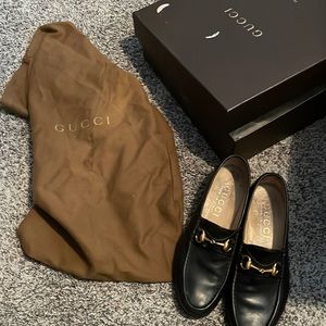 Gucci loafer woman’s 9 in great condition